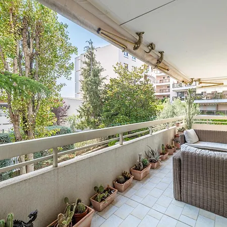 Apartmán Stunning Aprt A C 1br 4p -