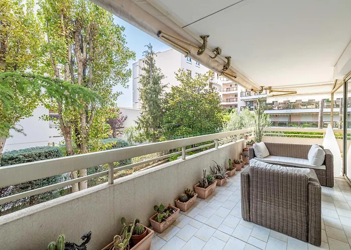 Apartman Stunning Aprt A C 1br 4p -